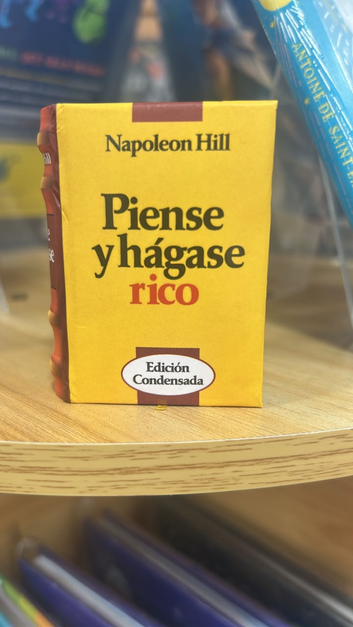 Los Libros Más Pequeños del Mundo - Piense y Hagase rico